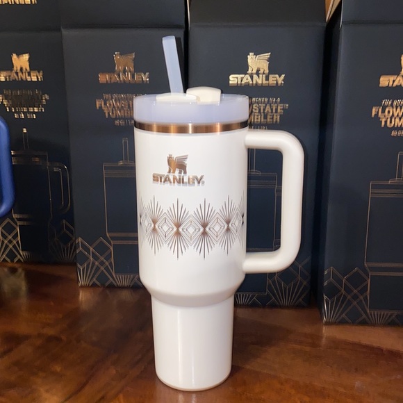 NEW STANLEY QUENCHER H2.0 FLOWSTATE™ TUMBLER | 40 OZ  DECO COLLECTION - Picture 3 of 16